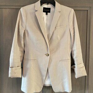 Banana Republic "Long and Lean" Blazer Size 6 with Pinstripe lining & cuffs
